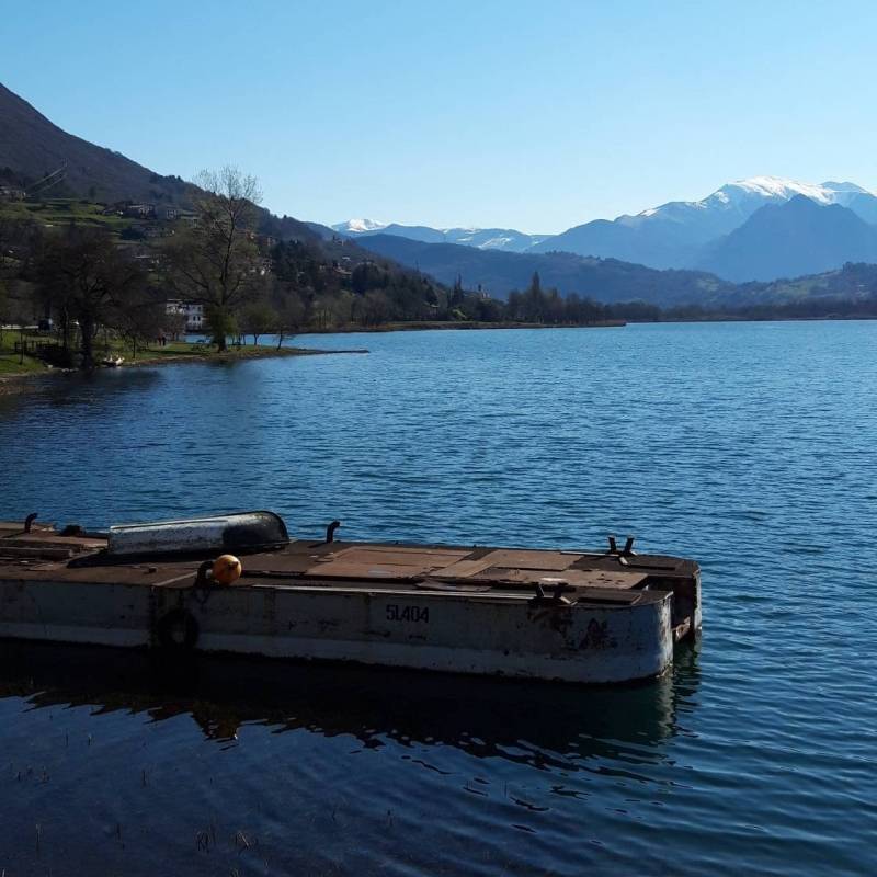 Alba lago di endine