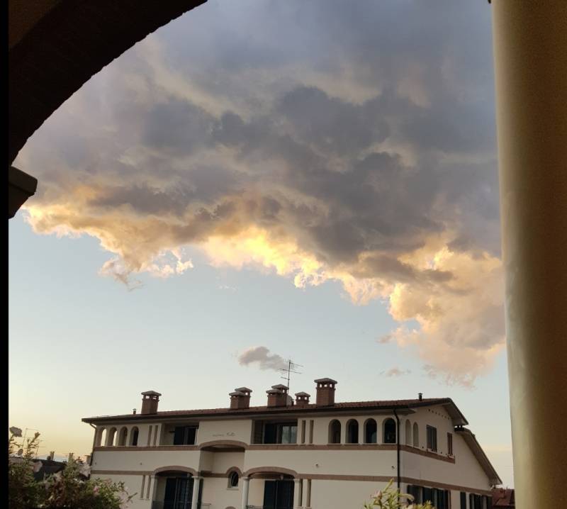 Temporale al tramonto