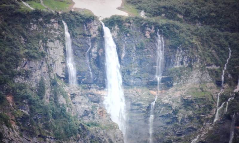 Cascata di camona da bugliaga.
