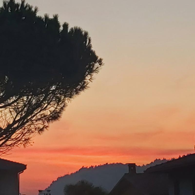 Entratico una sfumatura di tramonto