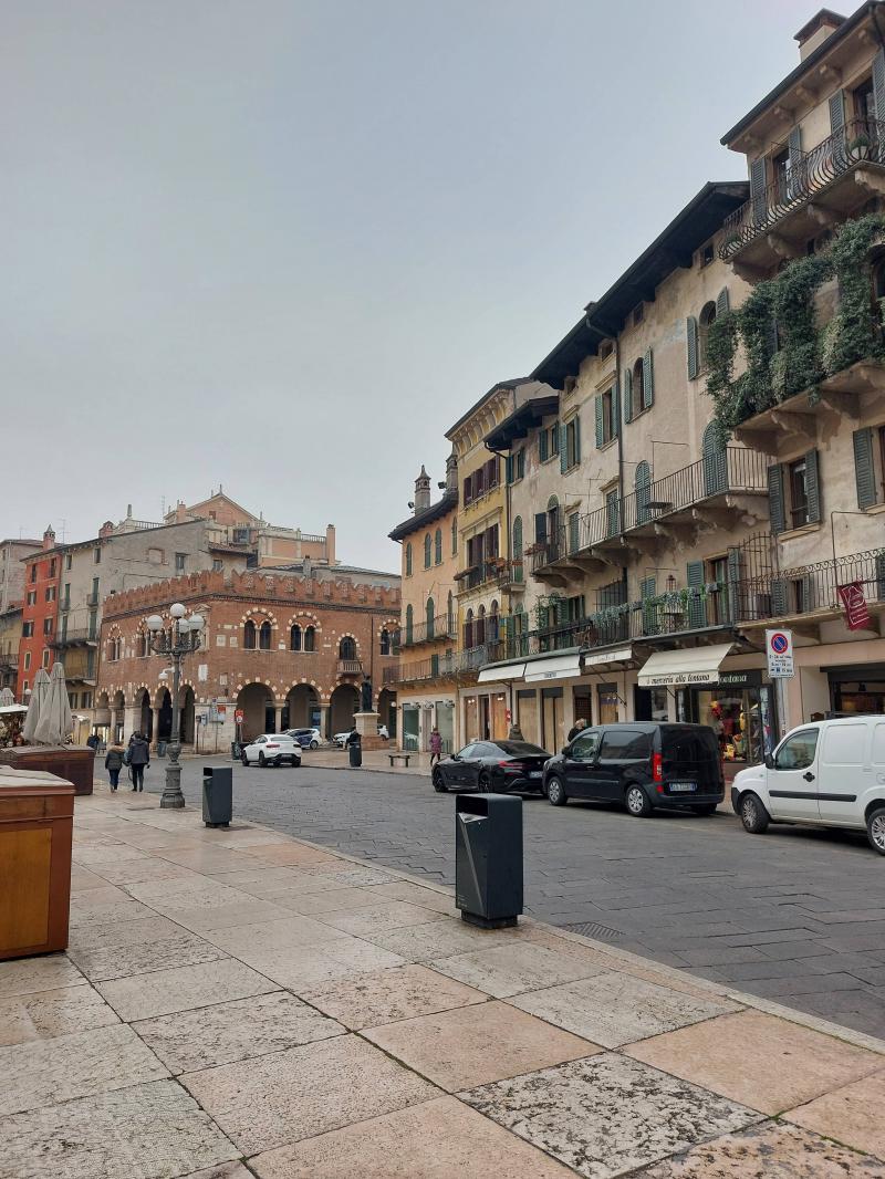 piazza delle erbe