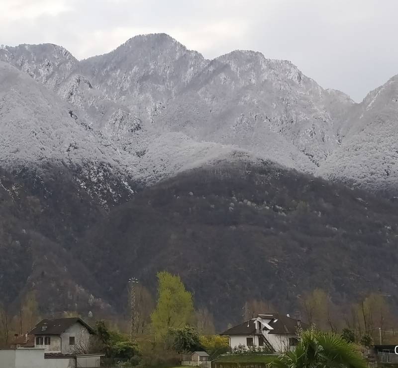 Neve di primavera a Domodossola