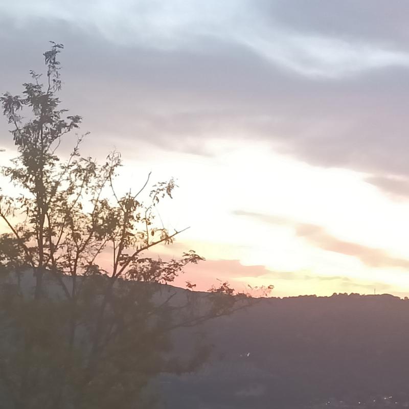 Bel tramonto a castel madama rm