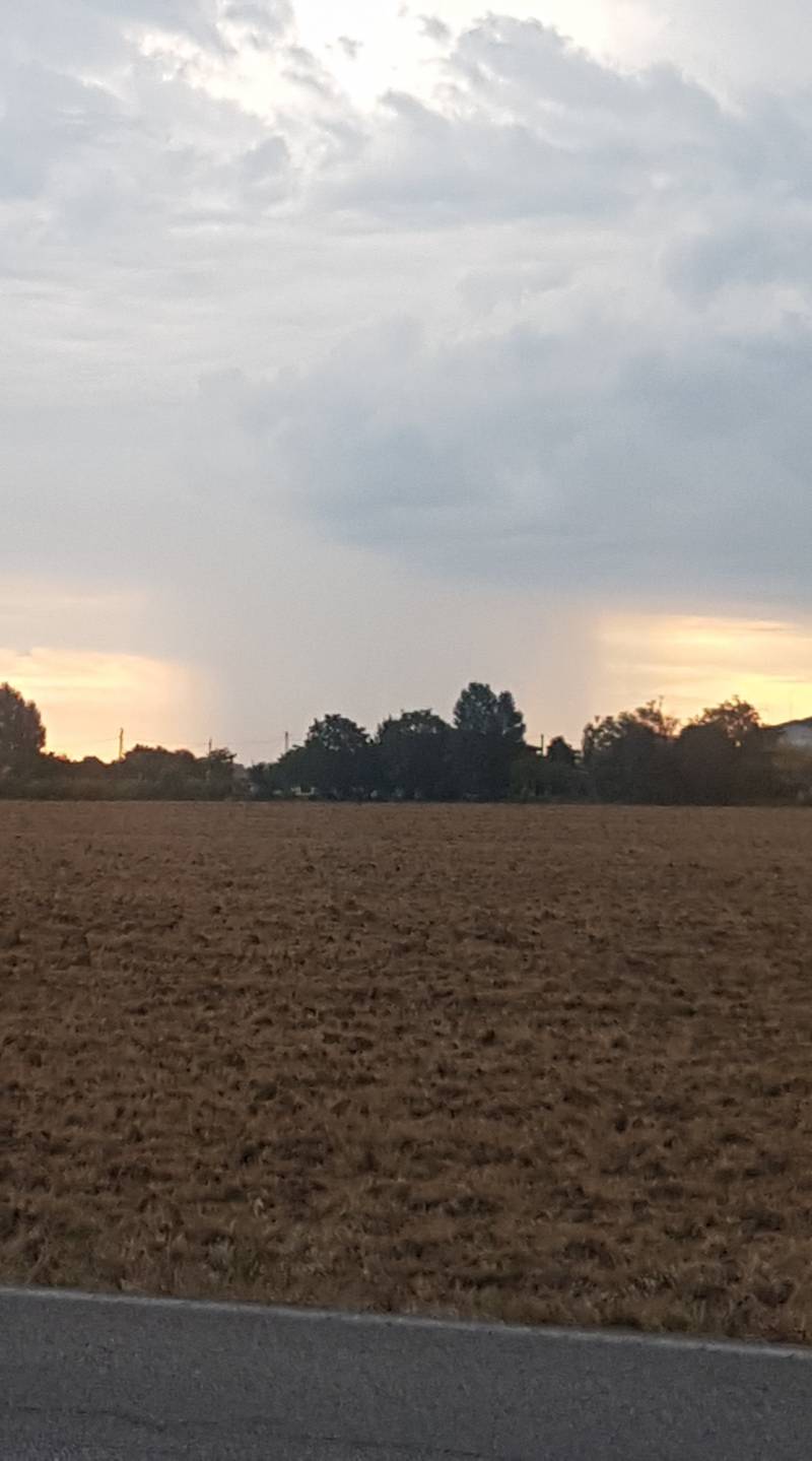 laggiu' piove