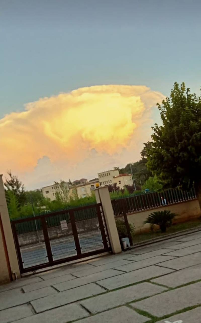 Nuvola Bomba su Frosinone