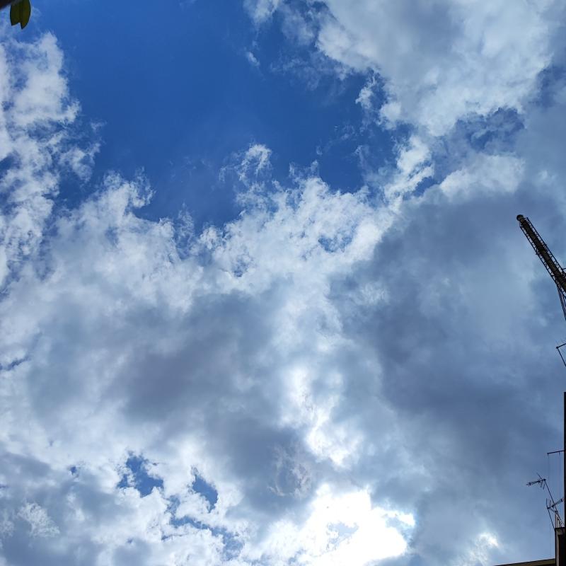 Cielo quasi nuvoloso