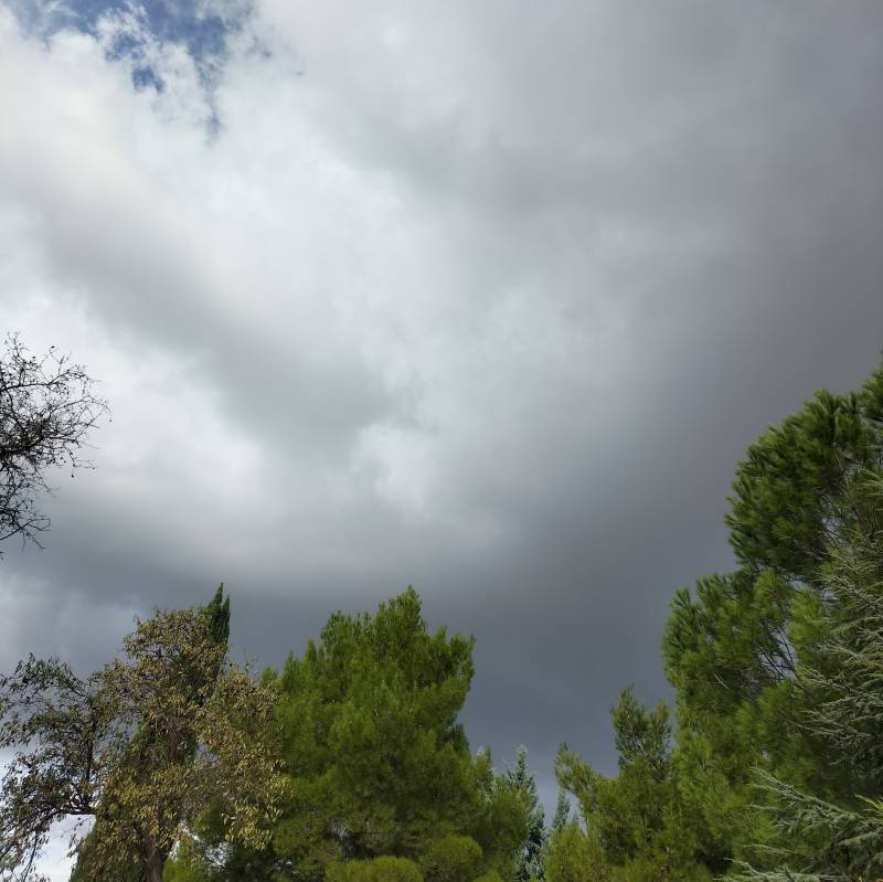 Cielo nuvoloso in zona c.da misteci dopo c.da furiana