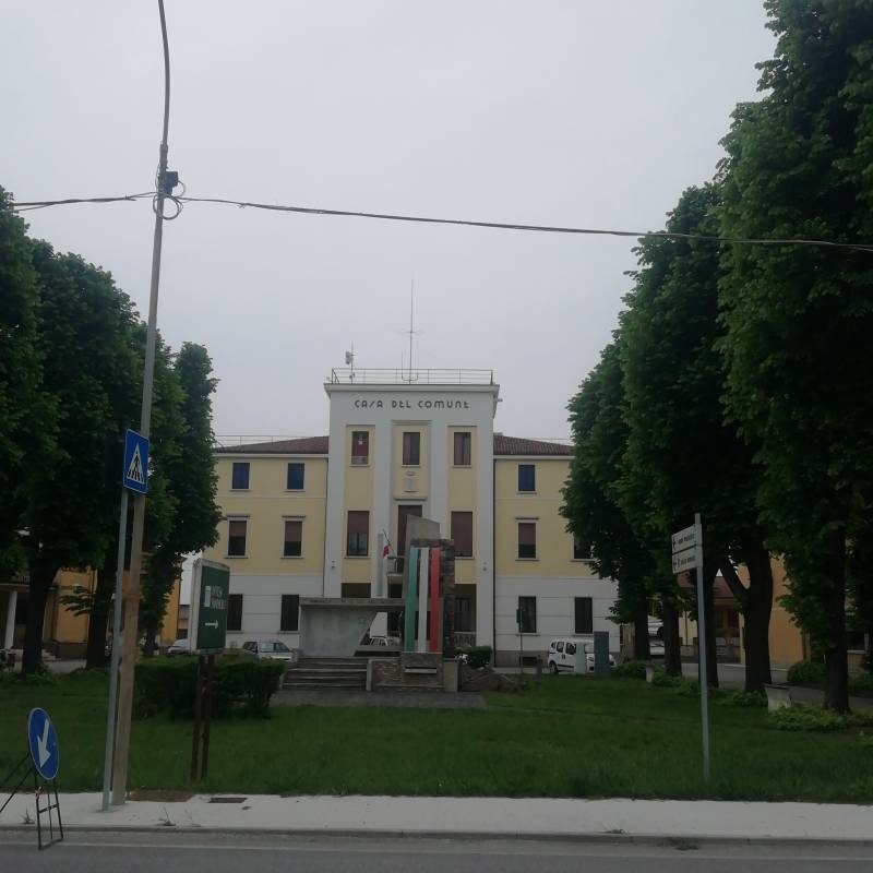 Fotosegnalazione di Serravalle a po