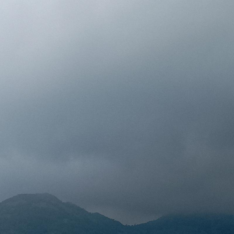 Nuvoloso ma non piove per adesso