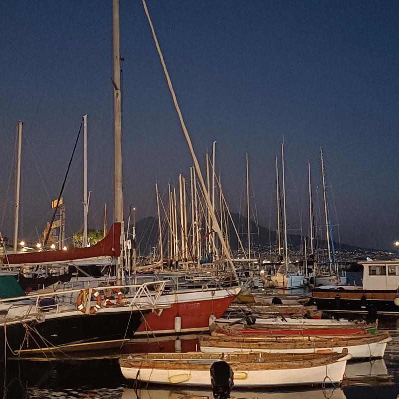 Fotosegnalazione di Napoli san ferdinando