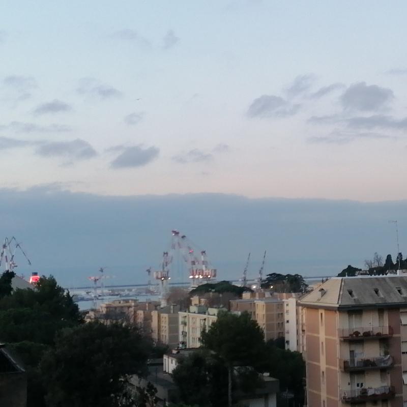 Fotosegnalazione di Genova sestri ponente