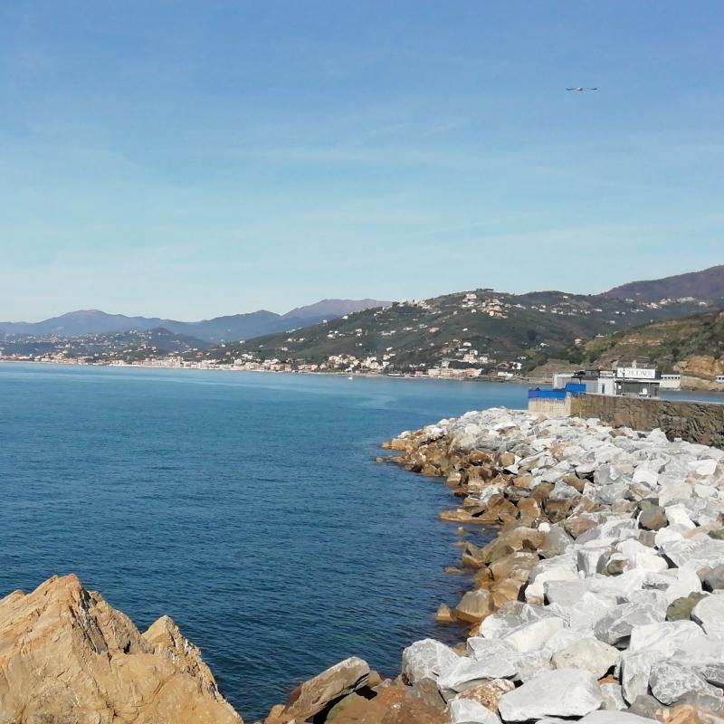 Dal porto di sestri