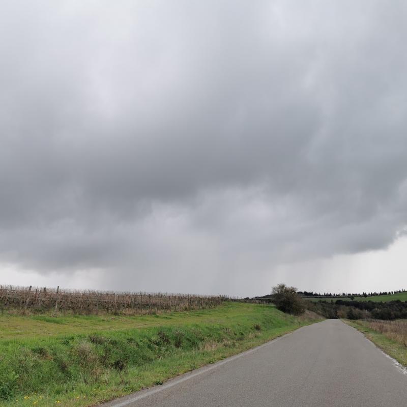 Temporale in arrivo su camigliano