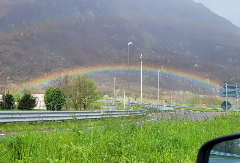 pasquetta con arcobaleno