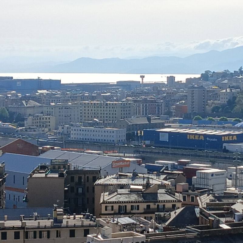 Fotosegnalazione di Genova sampierdarena