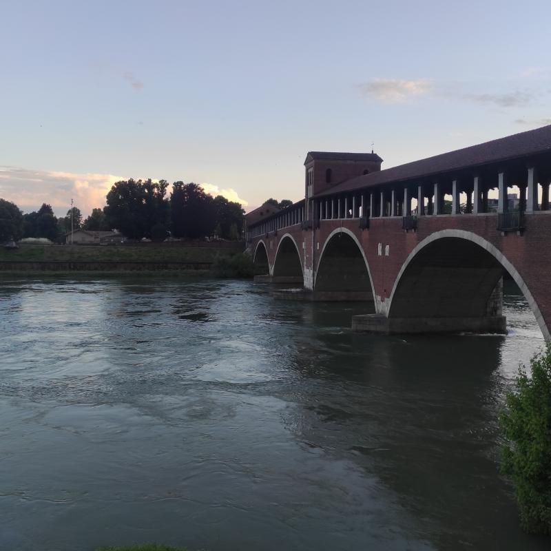 Fotosegnalazione di Pavia centro urbano