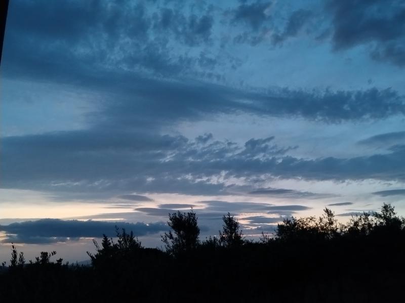 fantasia di' nuvole al tramonto
