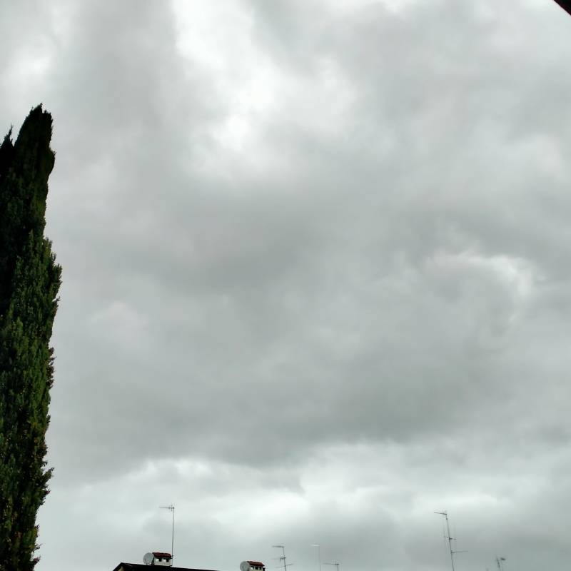 Cambio vento da nord freddo giornata autunnale