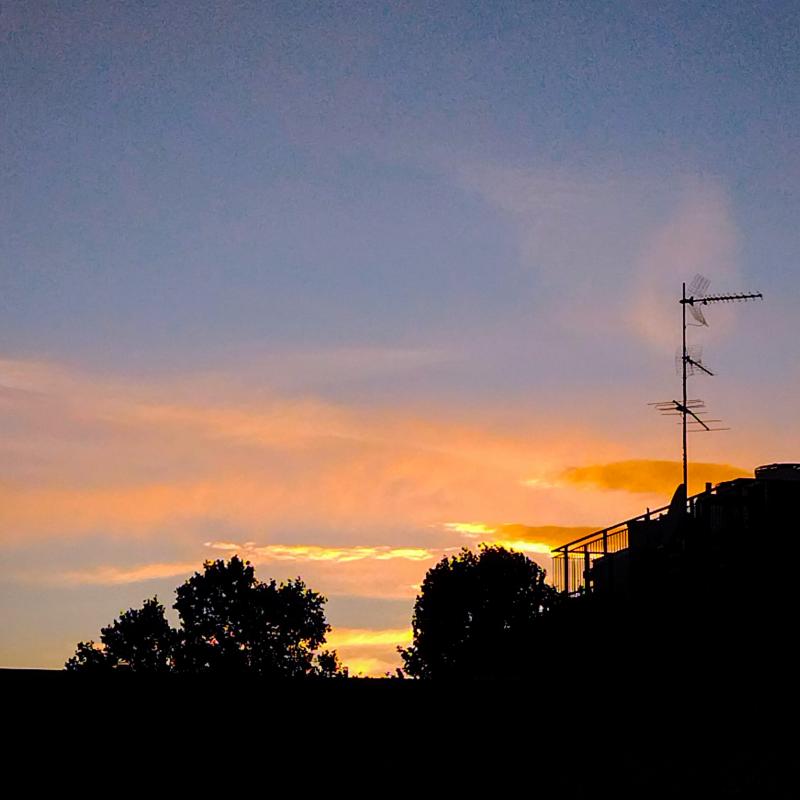 l' impero delle luci - vista sul giardino pirelli