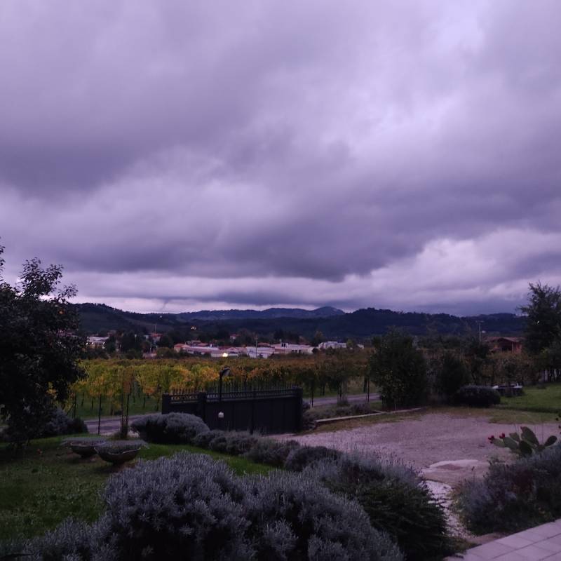 Pomeriggio d'autunno si avvicina la sera