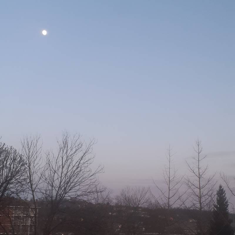 Ore 1700 tramonto a villafranca d'asti