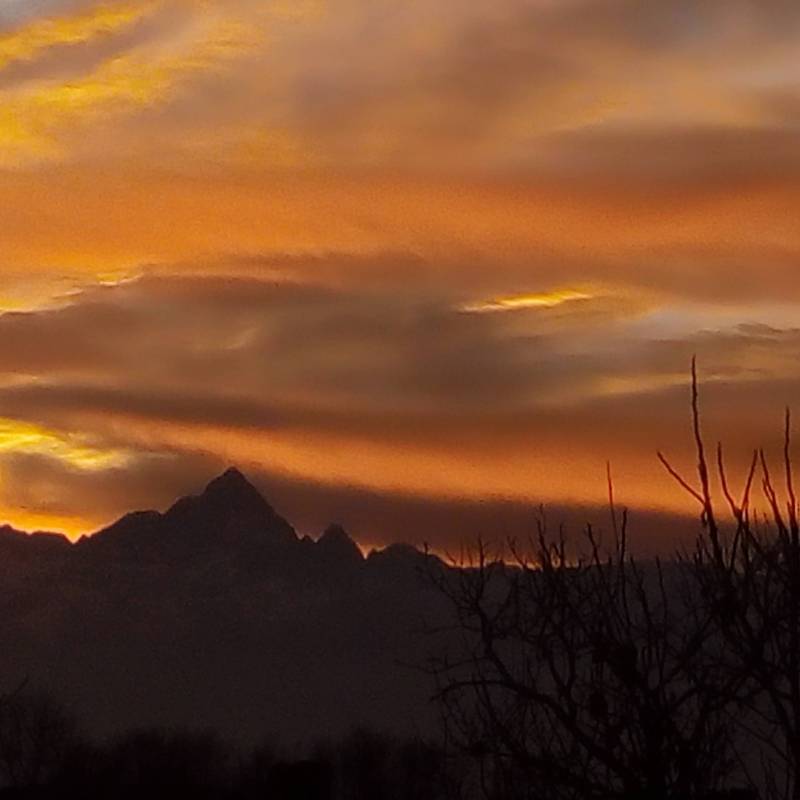 tramonto sul re di pietra