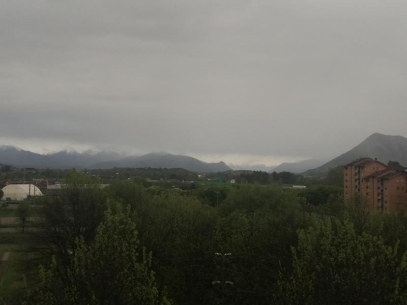 la neve e' bassa.
