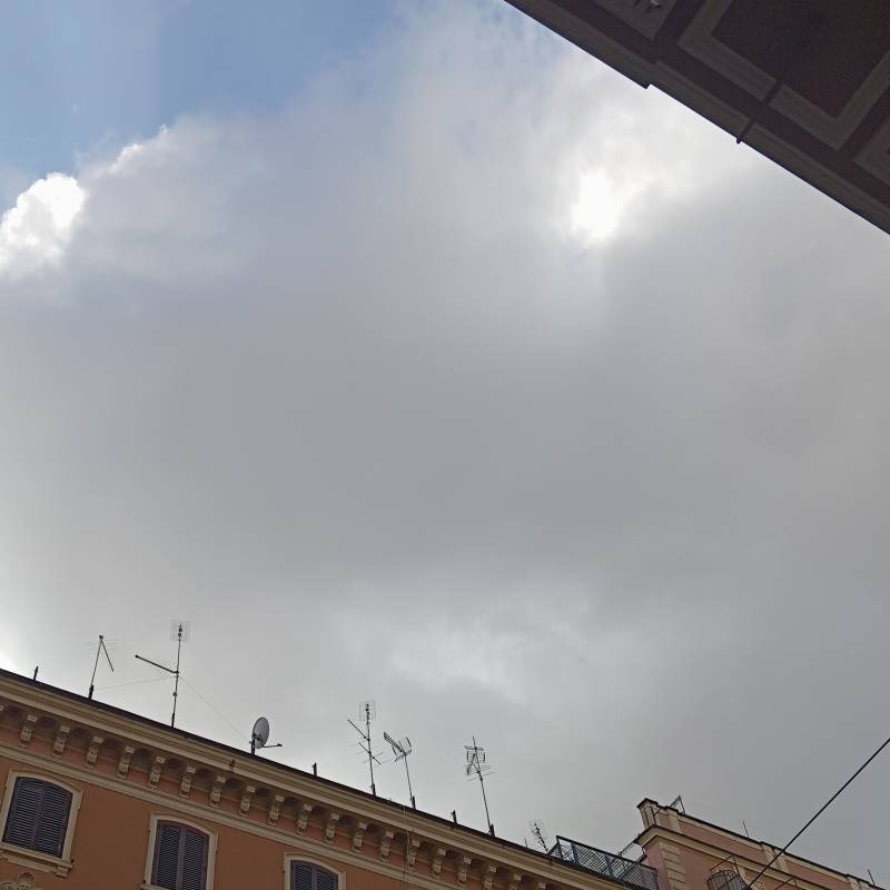 Fotosegnalazione di Citta' del vaticano
