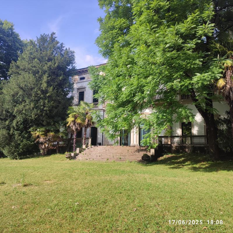 Fotosegnalazione di Lecco maggianico