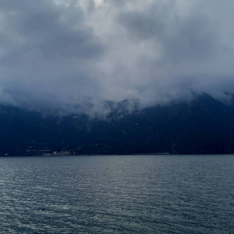 nuvole basse sul 30 passi by nadir