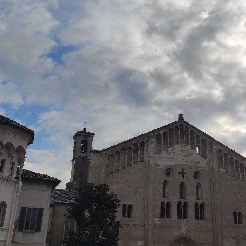 Fotosegnalazione di Pavia centro urbano
