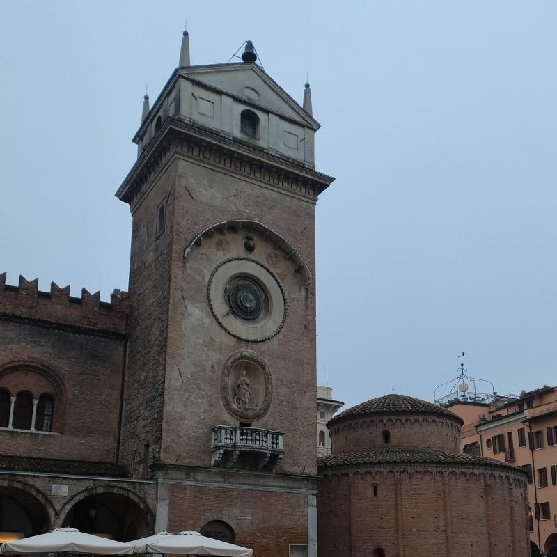 Fotosegnalazione di Mantova centro