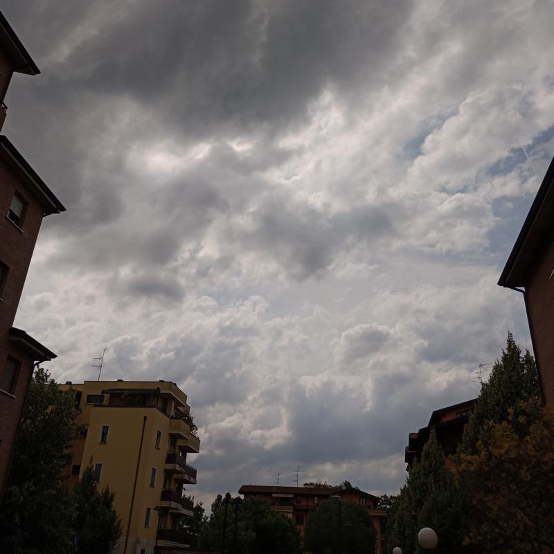 Fotosegnalazione di Reggio emilia santa croce - san prospero strinati