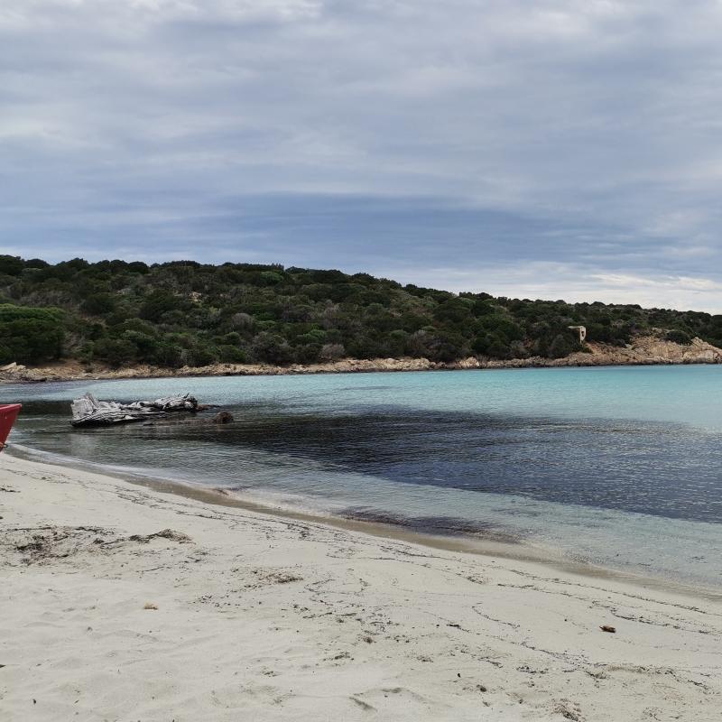 spiaggia del relitto caprera