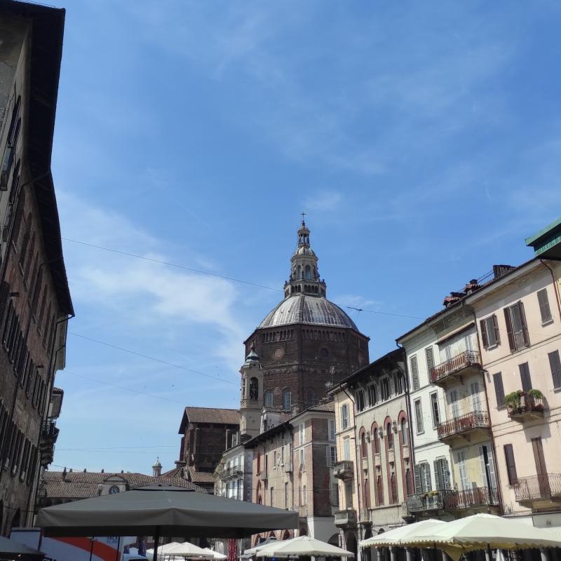 Fotosegnalazione di Pavia centro urbano