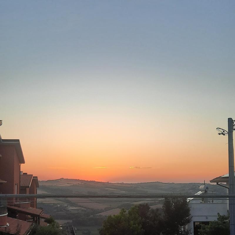 Fotosegnalazione di Montescudo - monte colombo