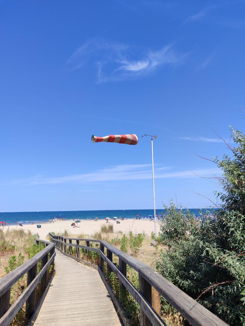 giornata calda e ventosa