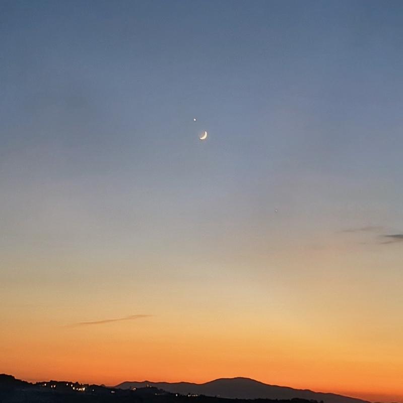 bacio tra luna e venere
