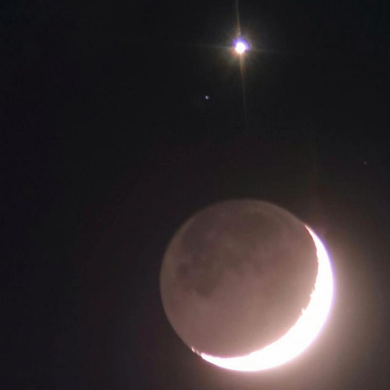il bacio di venere alla luna