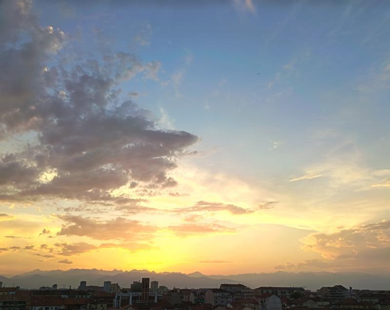 cielo al tramonto