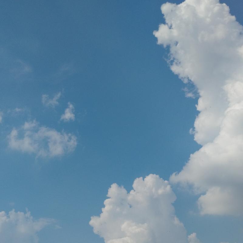 Bello con sole ma poco nuvoloso senza pioggia e senza temporali per adesso