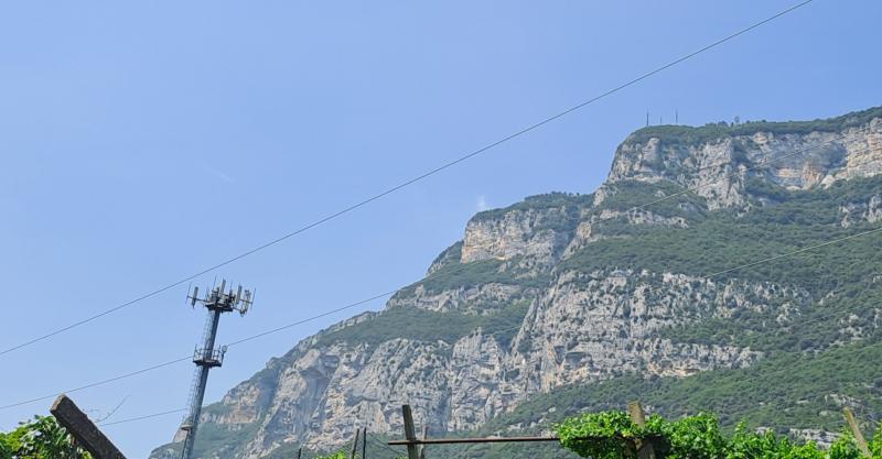 su con le antenne
