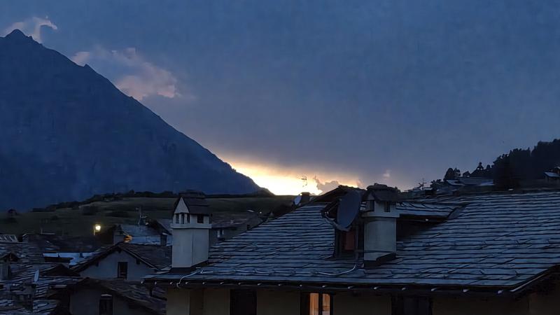 tramonto senza pioggia ore 21.50