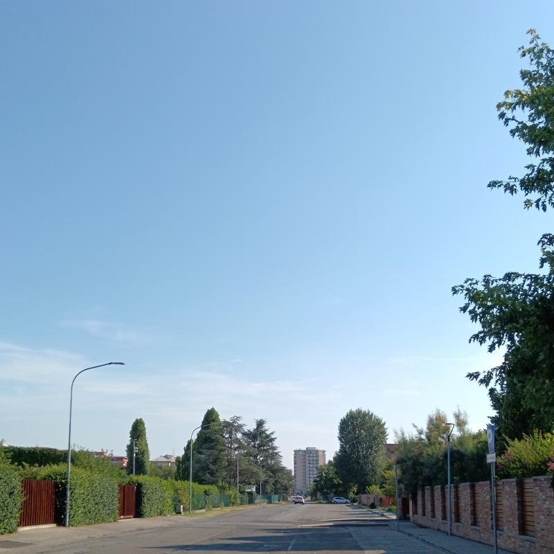 Via ferrarese