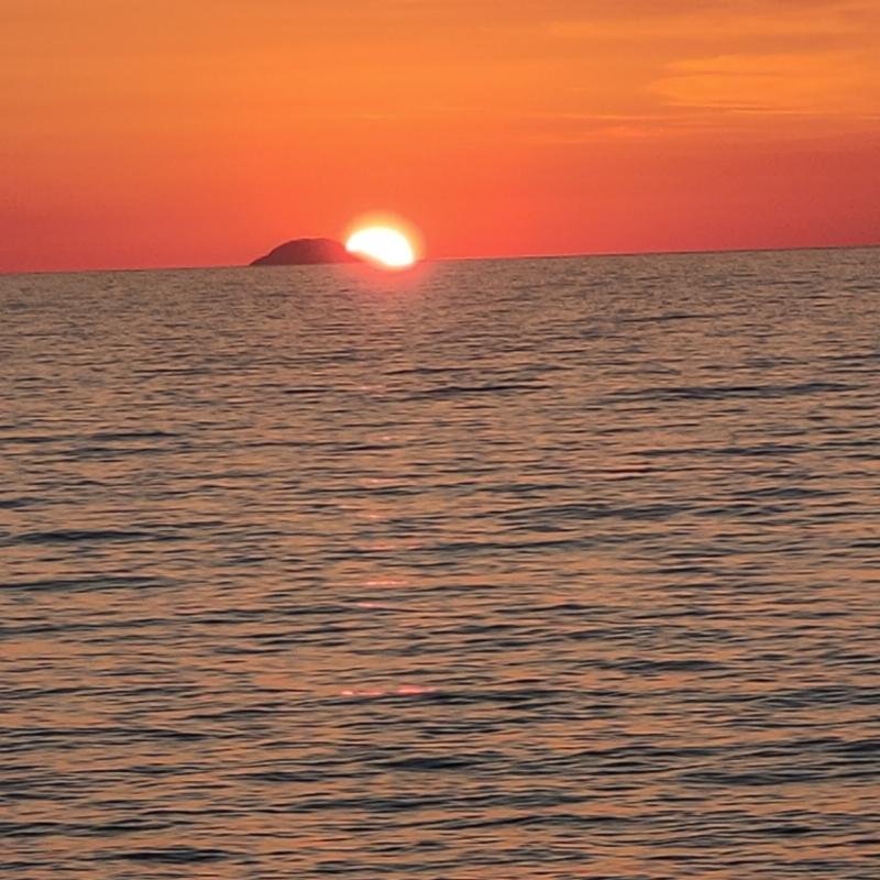 tramonto su filicudi