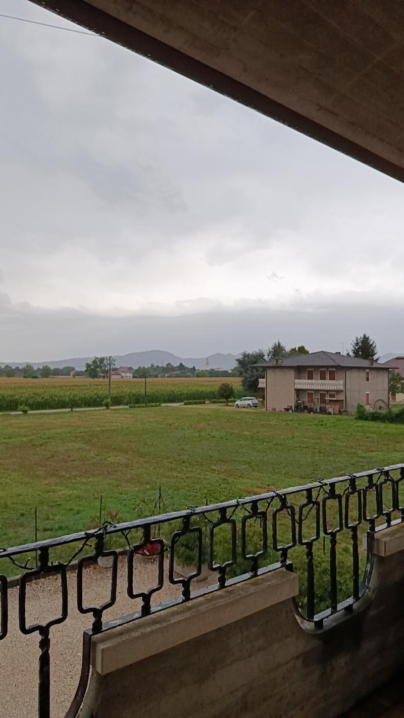 Temporale in arrivo con grandine