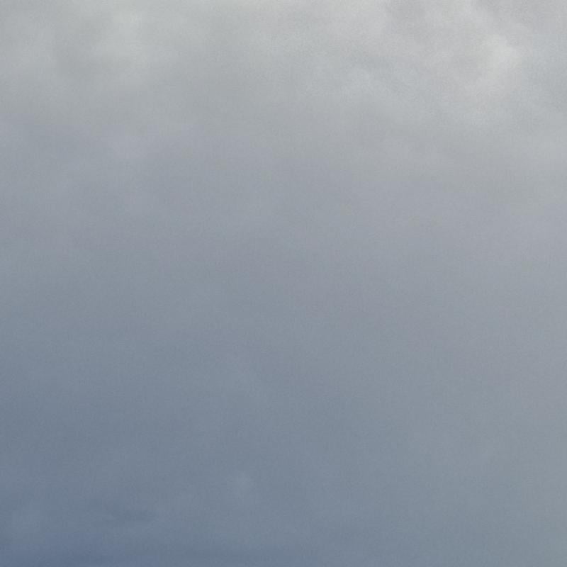 Piove leggermente no aria ne sole