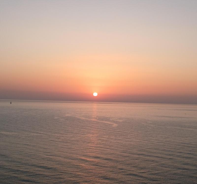 tramonto lido tre archi fermo