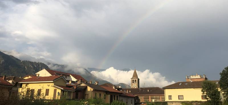arcobaleno dopo la pioggia
