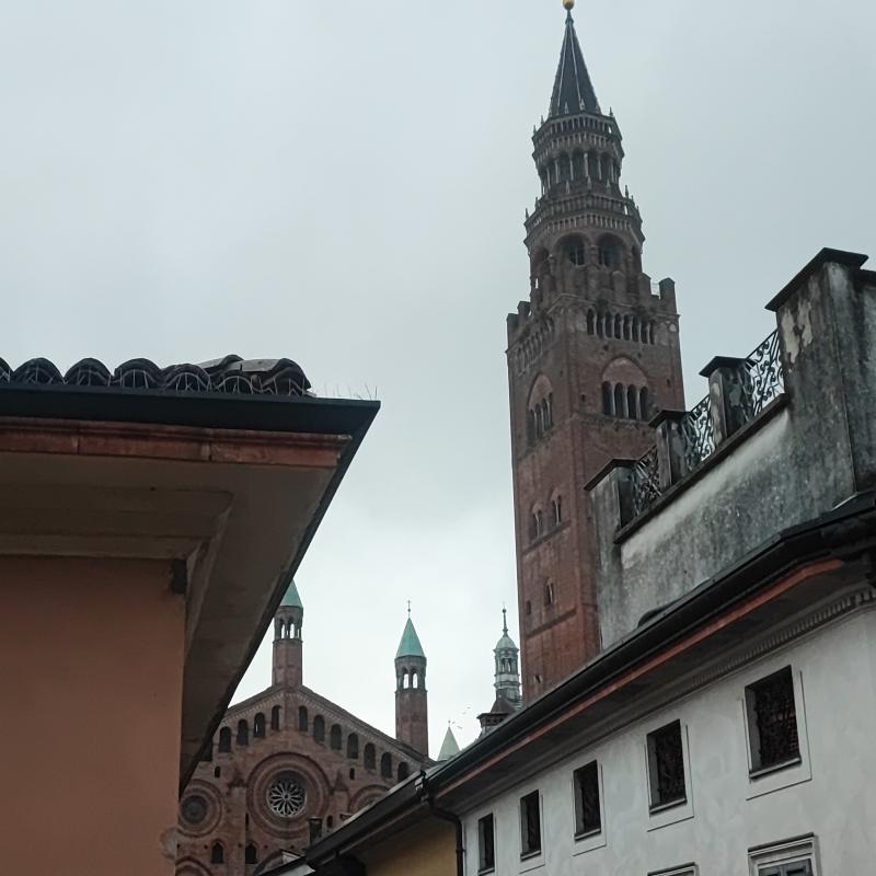 Cremona centro pioggia debole